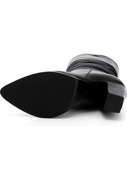 Kadın Siyah Sivri Burun Körüklü Kalın Topuklu Hakiki Deri Çizme indirimleri