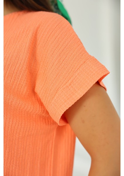 Moda Kadın Turuncu Basic Kısa Kollu Yuvarlak Yaka Yazlık Rahat Fit Bluz - Üst - T-Shirt modelleri