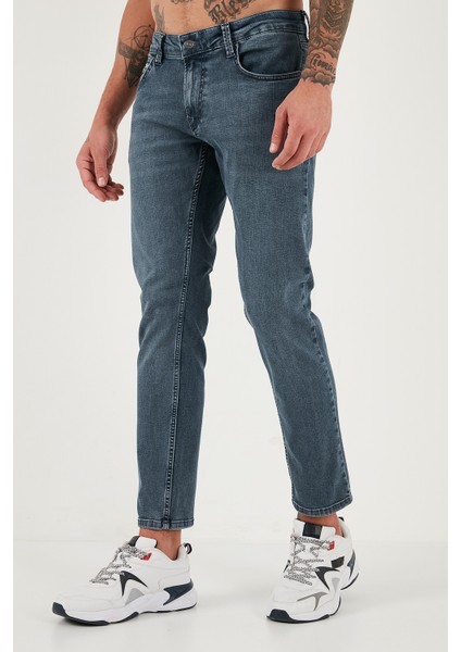 Pamuklu Regular Fit Normal Bel Boru Paça Jeans Erkek Kot Pantolon 2211C02PARMA indirimleri