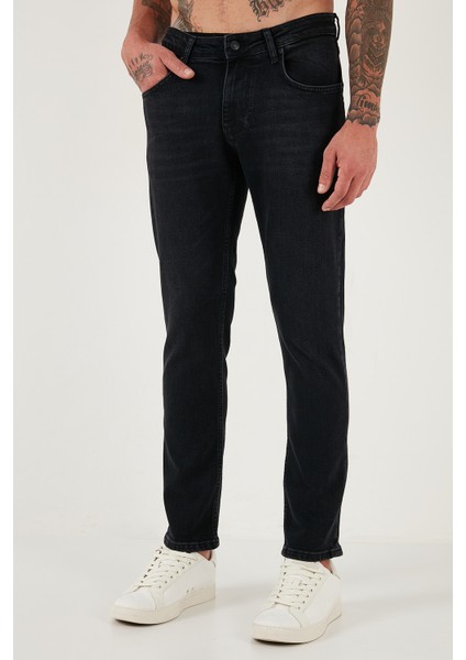 Pamuklu Regular Fit Normal Bel Boru Paça Jeans Erkek Kot Pantolon 2203C14PARMA fırsatları