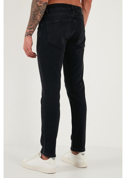 Pamuklu Regular Fit Normal Bel Boru Paça Jeans Erkek Kot Pantolon 2203C14PARMA indirimleri