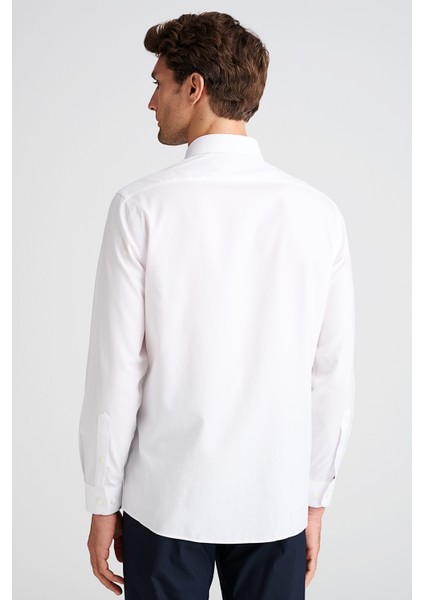 Erkek Beyaz Cooper Fit Non-Iron Kravat Yaka Klasik Gömlek fırsatları