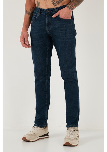 Pamuklu Regular Fit Normal Bel Boru Paça Jeans Erkek Kot Pantolon 2203C28PARMA modelleri