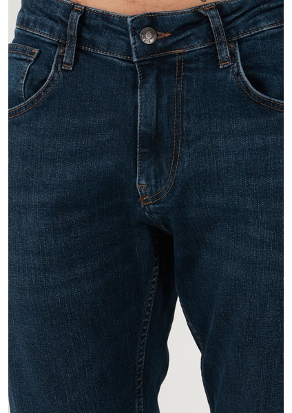 Pamuklu Regular Fit Normal Bel Boru Paça Jeans Erkek Kot Pantolon 2203C28PARMA fırsatları