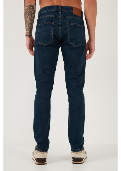 Pamuklu Regular Fit Normal Bel Boru Paça Jeans Erkek Kot Pantolon 2203C28PARMA indirimleri