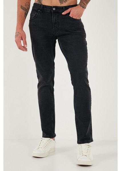 Pamuklu Regular Fit Normal Bel Boru Paça Jeans Erkek Kot Pantolon 2211C03PARMA fırsatları