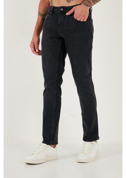 Pamuklu Regular Fit Normal Bel Boru Paça Jeans Erkek Kot Pantolon 2211C03PARMA modelleri