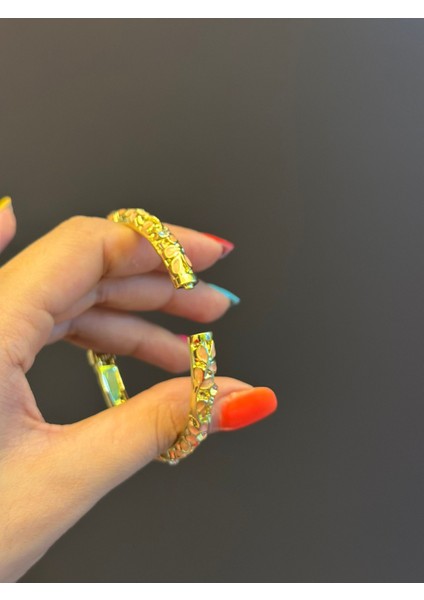 Mine Kaplama Çelik Çiçek Desenli Kadın Kelepçe Bileklik