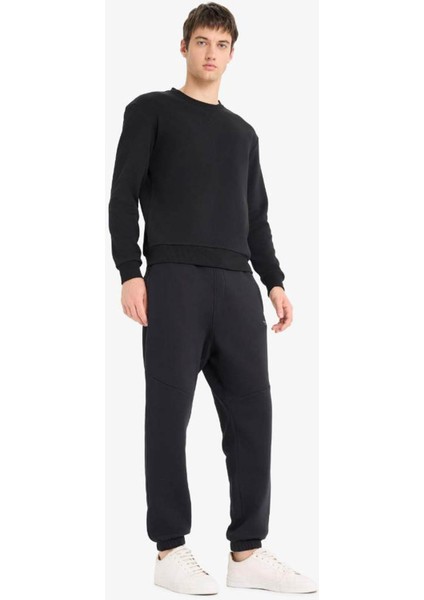 Regular Fit Jogger Siyah Erkek Pantolon Y5511AZ/BK81