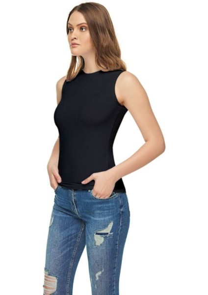 Kadın Siyah Sıfır Kol Likralı Pamuk Atlet