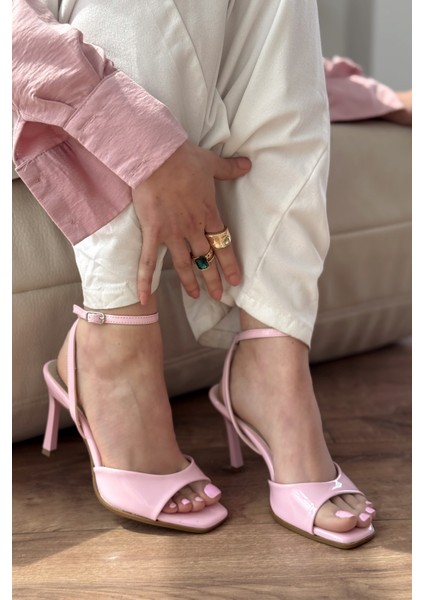 Elvona Rugan Ince Topuklu Kadın Ayakkabı Pembe modelleri
