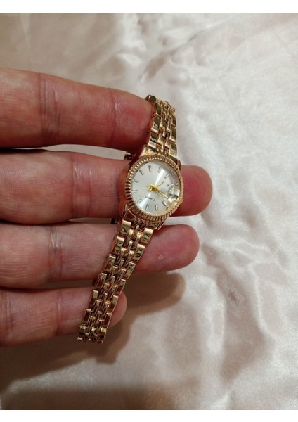 Gold Retro Still Minimal Vintage Model Yuvarlak - Çelik Kordon Takvimli 0117