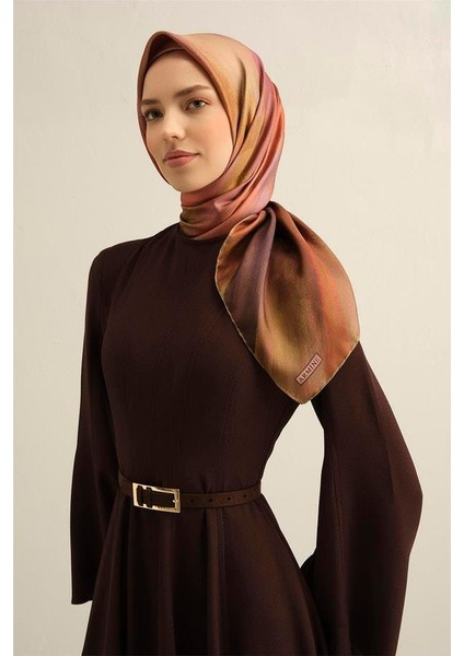 Desenli Saf Ipek Twill Eşarp 9308 07 modelleri