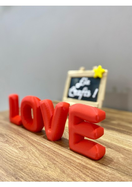 Ela Crafts 3D Kırmızı Balon Love Yazısı | Dekoratif Romantik Masa ve Duvar Süsü fiyatları