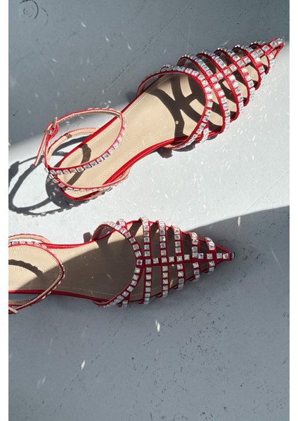 Xomira Kırmızı Bant Detaylı Kadın Babet fiyatları