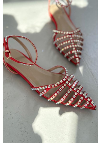 Xomira Kırmızı Bant Detaylı Kadın Babet modelleri