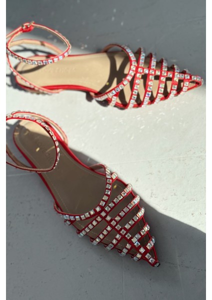 Xomira Kırmızı Bant Detaylı Kadın Babet indirimleri