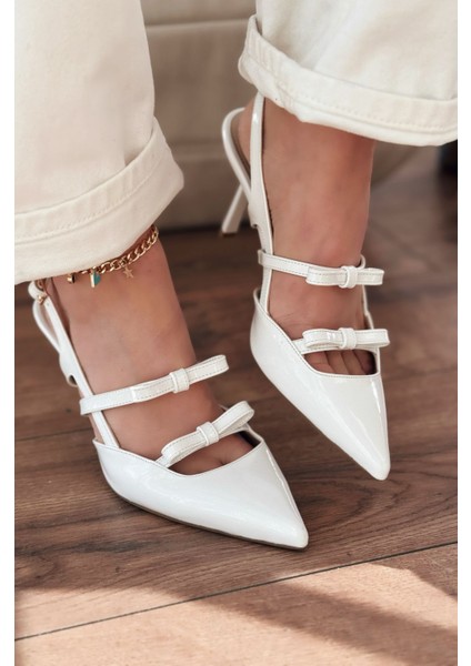 Montra Rugan Fiyonk Detaylı Beyaz Stiletto fiyatları