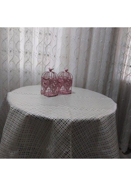 Dantel Çapraz Desen Krem Renk Yuvarlak Masa Örtüsü 135CM Çap modelleri