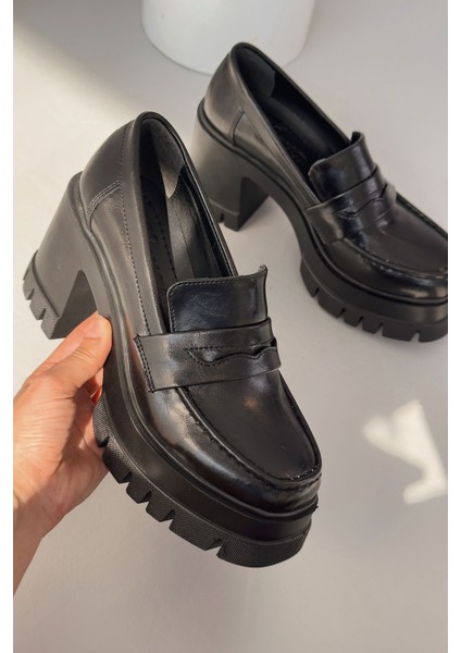 Passeta Kalın Taban Topuklu Kadın Loafer Siyah Mat Rugan fiyatları