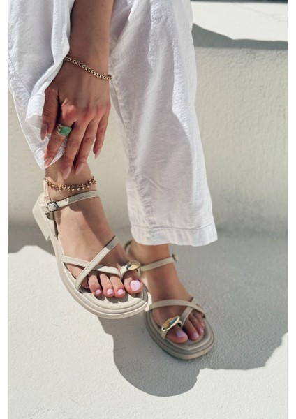 Telina Mat Deri Bej Toka Detaylı Kadın Sandalet modelleri