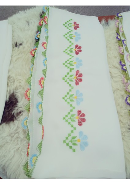 El Emeği Nakış Işlemeli Iğne Oyalı Namaz Örtüsü Çeyizlik Mevlit Başörtüsü Krep Kumaş 145X75 cm fırsatları