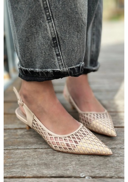 Talin Mat Deri File Detaylı Kısa Topuklu Stiletto Nude fırsatları