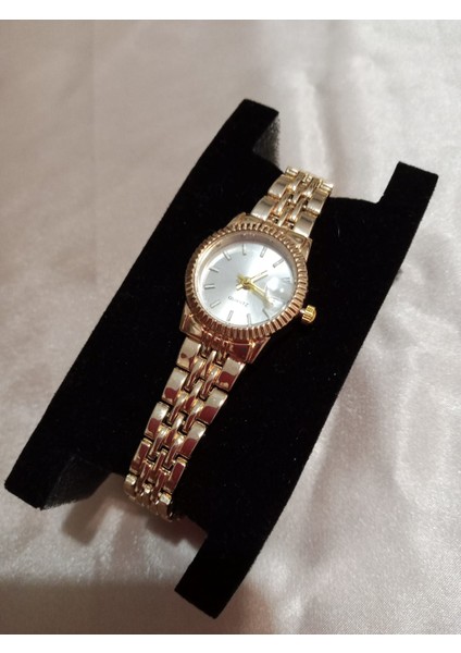 Çelik Kordon Minimal Vintage Model Yuvarlak Gold Retro Still - Takvimli 0117