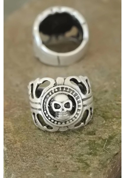 Eskitme Gümüş Renk Metal Kuru Kafa Tasarım Ayarlamalı Erkek Yüzük