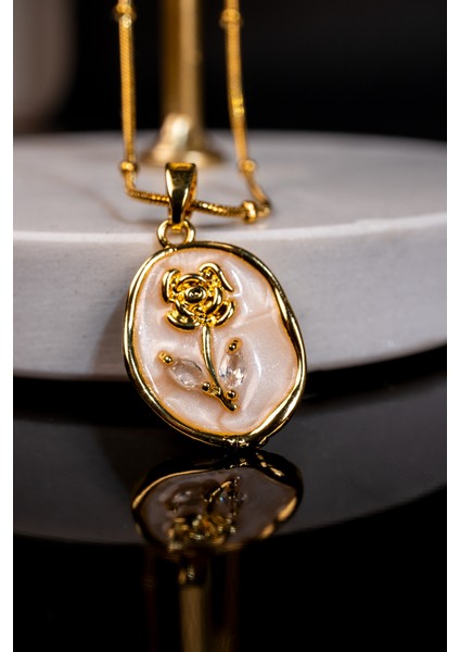 Sedefli, Gül Model, Dorika Zincir, Gold Renk, Şık ve Zarif, Paslanmaz Çelik Kolye