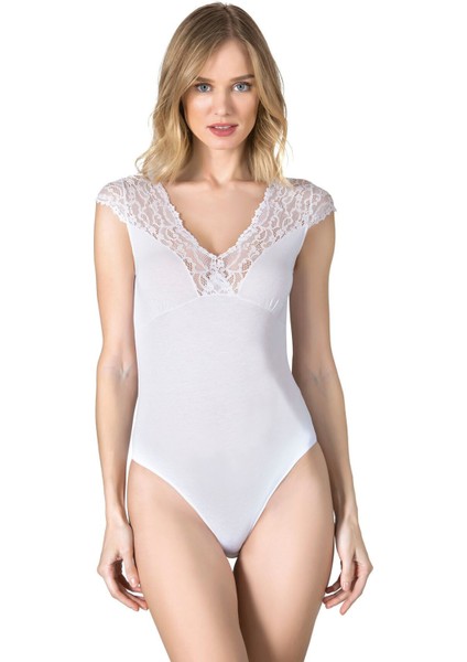 Kadın Pamuklu Likralı Dantelli Süprem Kancalı Çıtçıtlı Body