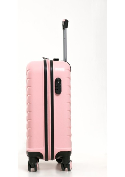 Yefa Pp Polipropilen Kırılmaz Kabin(Küçük) Boy Valiz modelleri