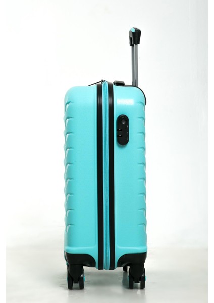 Yefa Pp Polipropilen Kırılmaz Kabin(Küçük) Boy Valiz modelleri