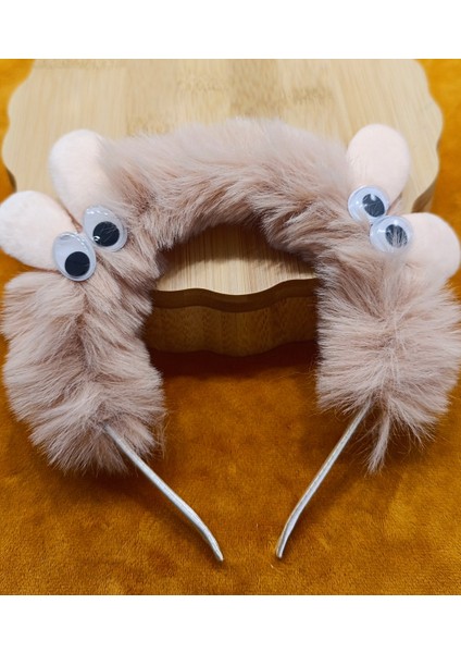 Lüks Gösterişli Figürlü Taç