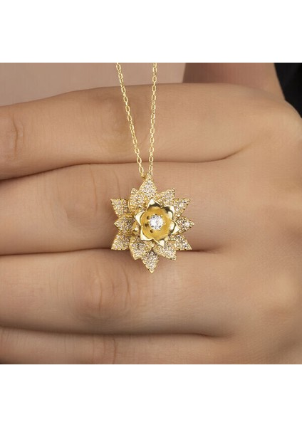 Beyaz Lotus Çiçegi 925 Ayar Gümüş Kadın Kolye