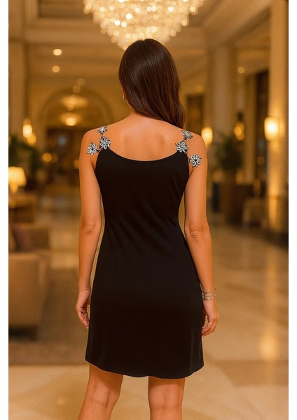 Rebecca Omuz Detayli V Yaka Elbise, Ilkbahar ve Yaz Için Rahat Kolsuz Dar Kesim Elbise, Parti Kiyafeti Kadin Giyim modelleri