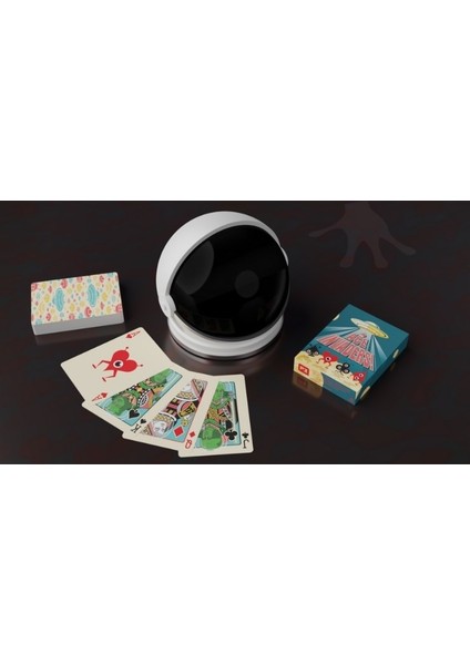 Ace Invaders (Standard Edition) Premium Oyun Kağıdı Kartı Iskambil Kartları Destesi