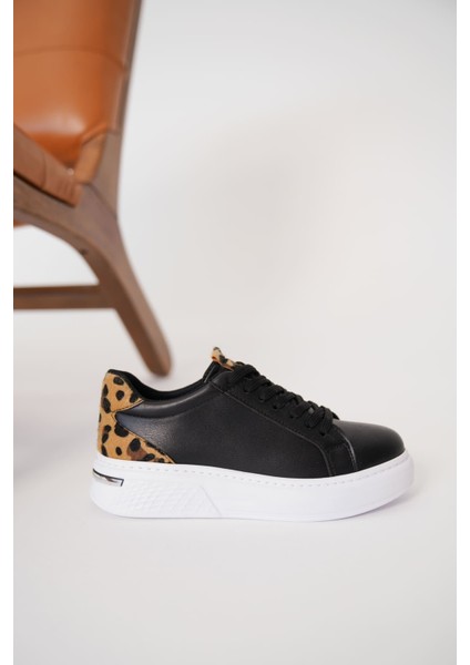 Vega Leopar Detaylı Siyah Kadın Spor Ayakkabı fiyatları