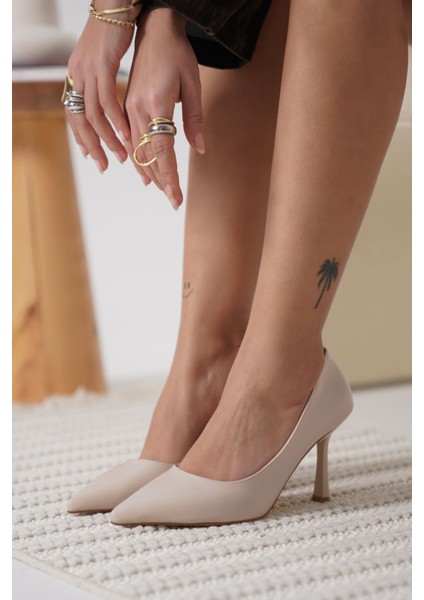 Zelena Kadın Mat Bej Stiletto