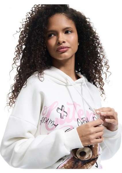 Şardonlu Uzun Kollu Kapüşonlu Ekru Kadın Sweatshirt 6WAL10135IK fiyatları