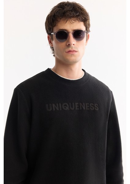 Erkek Siyah Bisiklet Yaka Soft Touch Baskılı Polar Regular Fit Sweatshirt A52Y1269 fiyatları