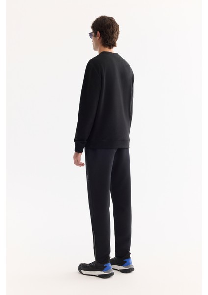 Erkek Siyah Bisiklet Yaka Soft Touch Baskılı Polar Regular Fit Sweatshirt A52Y1269 fırsatları