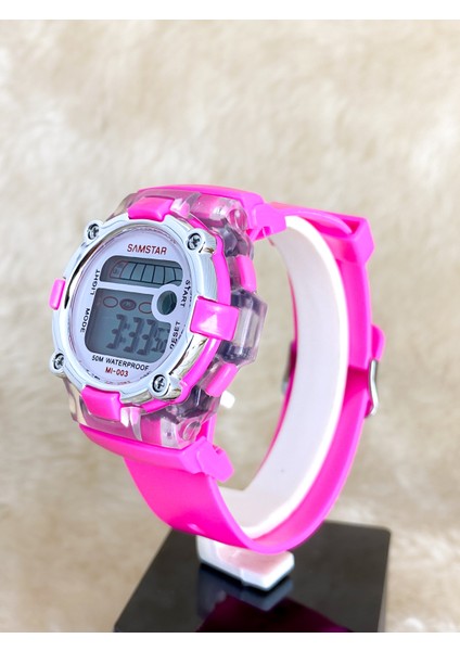 Alarmlı-Işıklı-Kronometreli-5 Atm Su Geçirmez-Hediyelik Çocuk Kol Saati modelleri