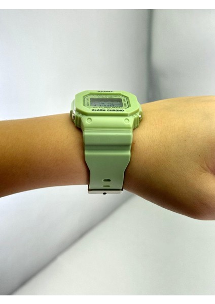 Alarmlı-Işıklı-Kronometreli-5 Atm Su Geçirmez-Hediyelik Çocuk Kol Saati modelleri