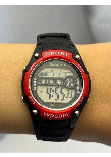 Alarmlı-Işıklı-Kronometreli-5 Atm Su Geçirmez-Hediyelik Çocuk Kol Saati