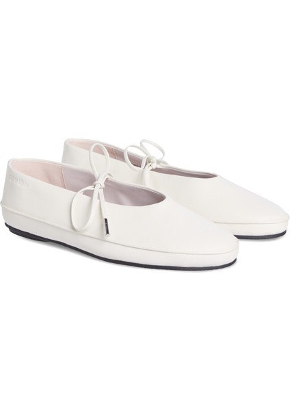 Deri Beyaz Kadın Babet HW0HW02656 modelleri