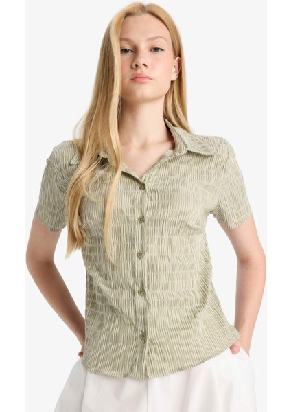 Coool Fitted Dokulu Kısa Kollu Gömlek F4849AX25AU modelleri