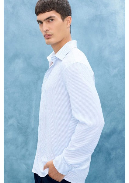 Modern Fit Polo Yaka Çizgili Krinkıl Uzun Kollu Gömlek E9053AX25AU