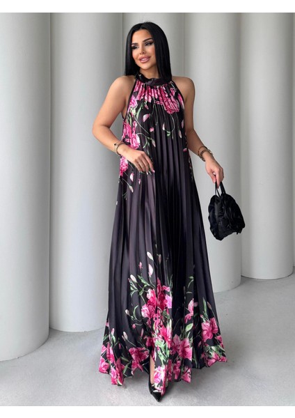 Yongi Boyundan Bağlamalı Çiçek Desenli Saten Elbise Siyah