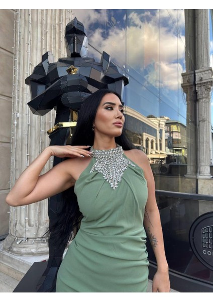 Pelica Taş Yaka Detaylı Abiye Elbise Su Yeşili fiyatları